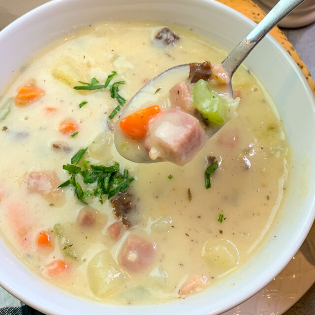 Ham and Potato Soup So Creamy Modernmealmakeover.com