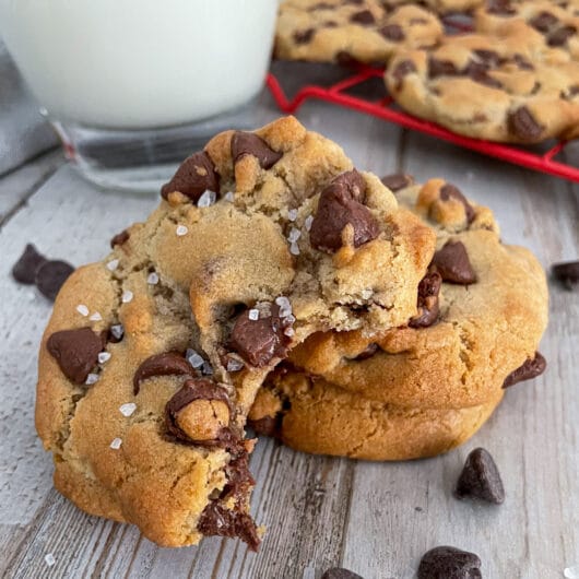 Air Fryer Chocolate Chip Cookies