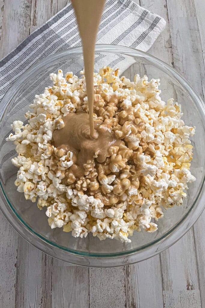 how to make the best caramel popcorn