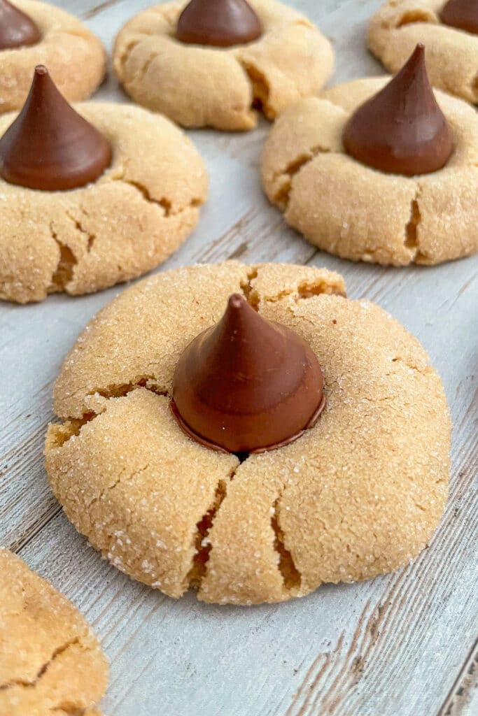 Classic Peanut Butter Blossom Cookie Recipe Modernmealmakeover Com