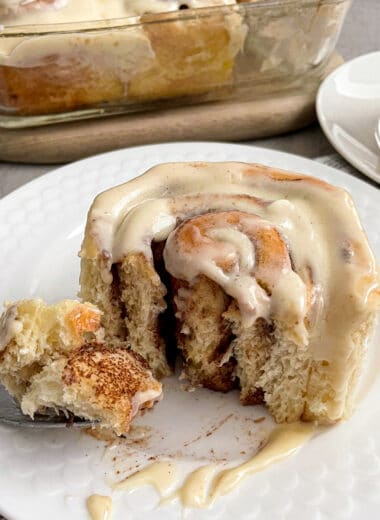 one hour Cinnabon cinnamon roll