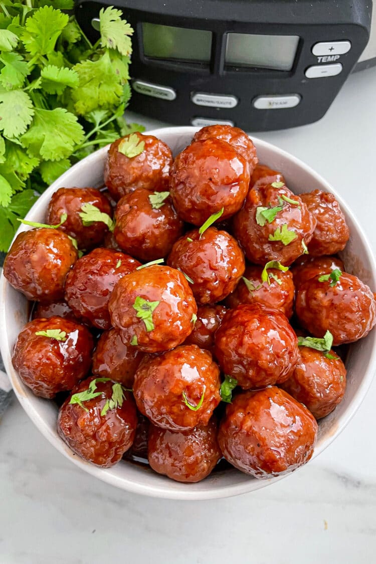 Slow Cooker Grape Jelly Meatballs