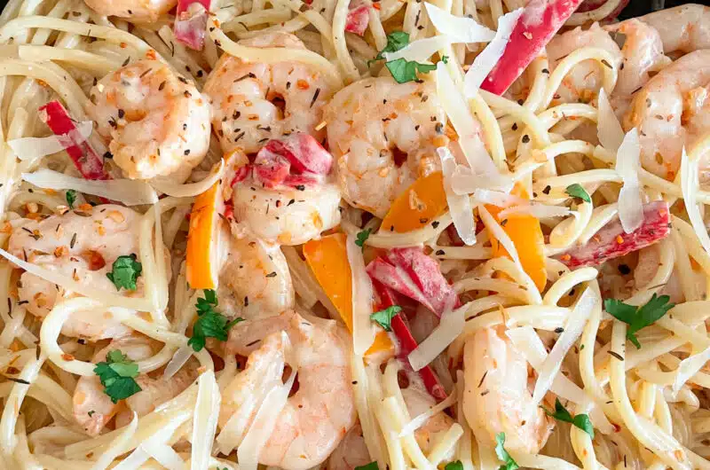 close up phot of Cajun shrimp pasta in a skillet for serving