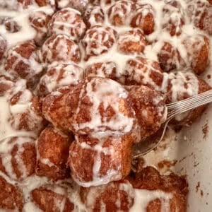 Easy homemade cinnamon roll bites ready to be served.